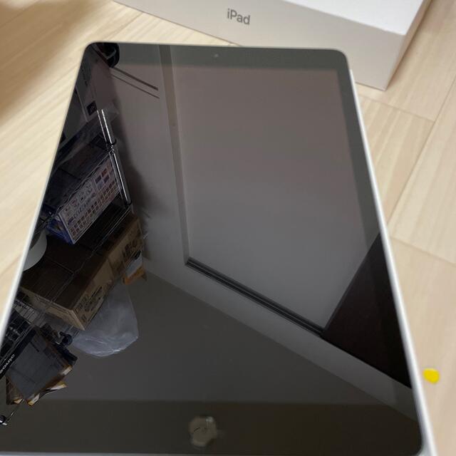 美品　iPad第7世代Wifi128Gb  オマケ付き 1