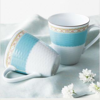 ノリタケ(Noritake)の【新品未使用】ノリタケ　ペアマグカップ　ハミングブルー(グラス/カップ)