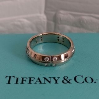 ティファニー エンゲージリング リング 指輪 イニシャル の通販 15点 Tiffany Co のレディースを買うならラクマ ティファニー エンゲージリング リング 指輪 イニシャル の通販 15点 Tiffany Co のレディースを買うならラクマ