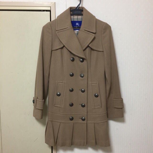 BURBERRY(バーバリー)のBurberry blue label コート♡ レディースのジャケット/アウター(ピーコート)の商品写真