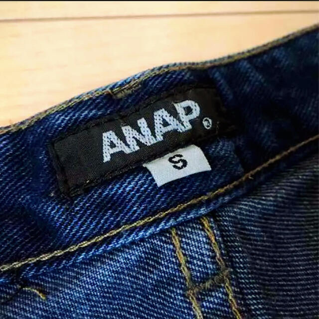 ANAP(アナップ)のANAP☆スリット デニム ミニスカート レディースのスカート(ミニスカート)の商品写真
