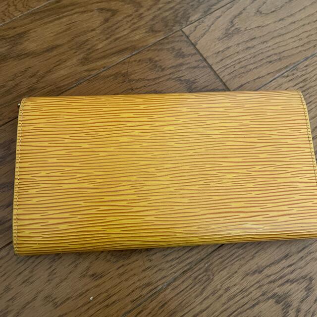 LOUIS 長財布の通販 by まゆ's shop|ルイヴィトンならラクマ VUITTON - 本物★大人気金運アップのイエロー★ルイヴィトン★エピ 即納正規品