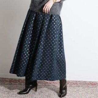 イエナ(IENA)の新品 IENA LA BOUCLE ドットジャガードタックスカート(ロングスカート)