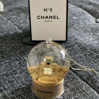 CHANEL スノードーム2021 awj.co.id
