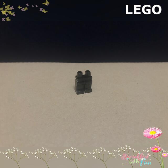 Lego(レゴ)のLEGO ミニフィグ フット 黒 未使用品 エンタメ/ホビーのおもちゃ/ぬいぐるみ(その他)の商品写真