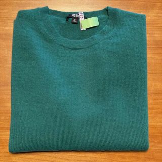 ユニクロ(UNIQLO)のユニクロ　カシミヤ100% クルーネックセーター　グリーン　XLサイズ(ニット/セーター)