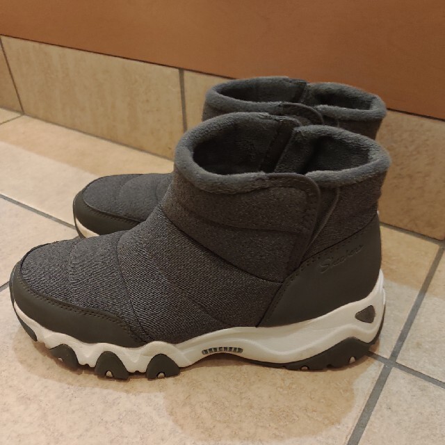 SKECHERS(スケッチャーズ)の美品　24.5cm スケッチャーズ　D LITES　ブーツ レディース レディースの靴/シューズ(ブーツ)の商品写真