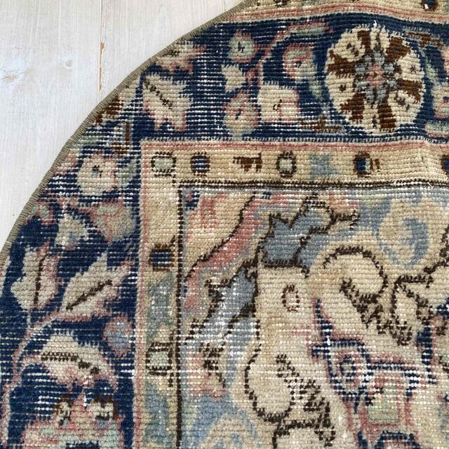 vintage rug,110 2