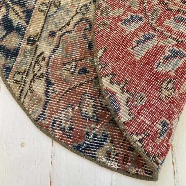 vintage rug,110 7