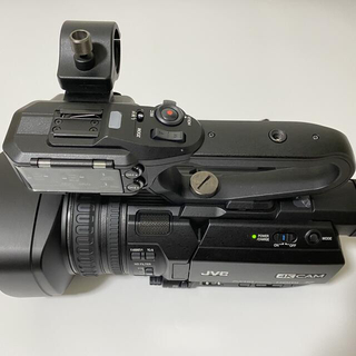 美品　JVC GY-HM175 業務用4kビデオカメラ