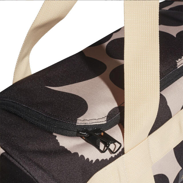 marimekko(マリメッコ)の専用　adidas✖️marimekko ダッフルバッグ レディースのバッグ(ボストンバッグ)の商品写真