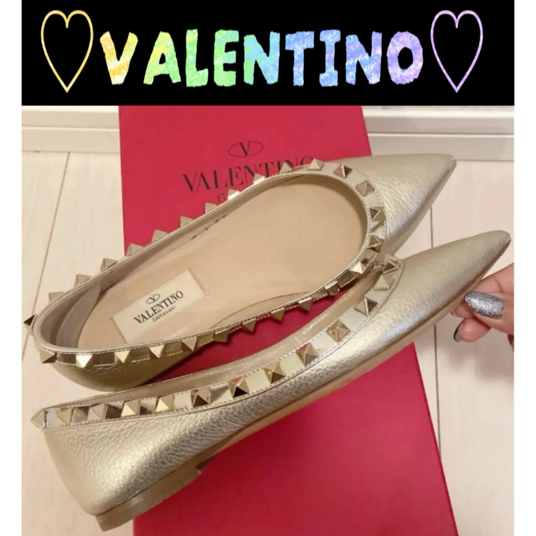 valentino garavani(ヴァレンティノガラヴァーニ)のVALENTINO⭐️ヴァレンティノ⭐️スタッズローヒールパンプス⭐️ レディースの靴/シューズ(ハイヒール/パンプス)の商品写真