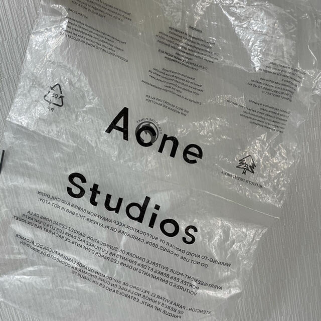 ACNE(アクネ)のアクネストゥディオズ Acne Studios 大判 マフラー ストール レディースのファッション小物(ストール/パシュミナ)の商品写真