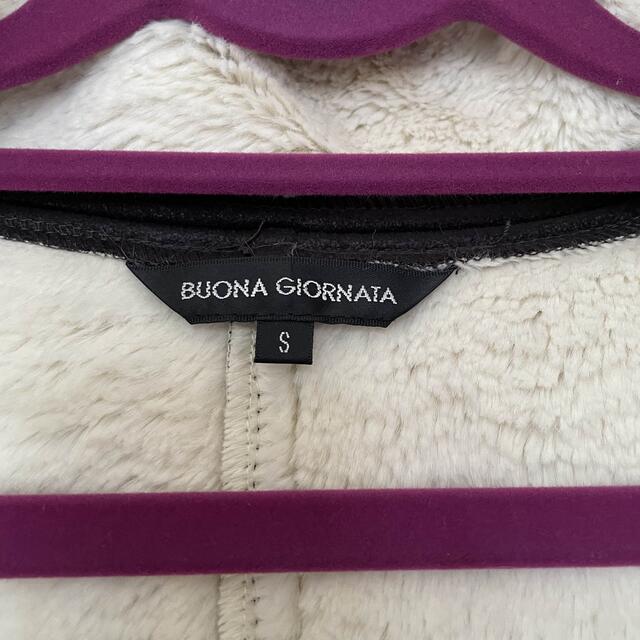 BUONA GIORNATA(ボナジョルナータ)のショートボアブルゾン(美品) レディースのジャケット/アウター(ライダースジャケット)の商品写真