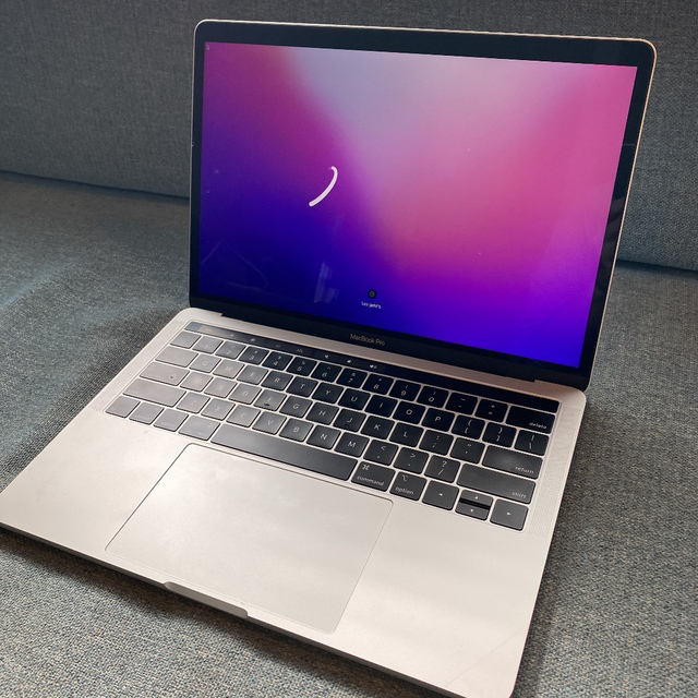 MacBook Pro 13 inch 2019 US 16GB 512GB