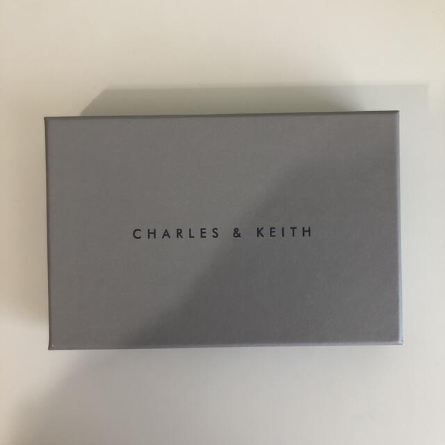 Charles and Keith(チャールズアンドキース)のカードケース レディースのファッション小物(名刺入れ/定期入れ)の商品写真