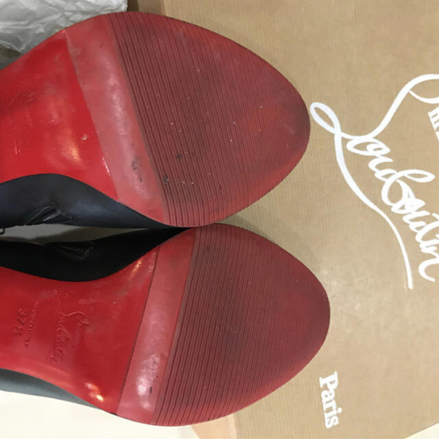 Christian Louboutin(クリスチャンルブタン)のクリスチャン ルブタン 高級 ブーツ  ブーティー 37.5 23.5〜24cm レディースの靴/シューズ(ブーツ)の商品写真