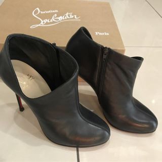 クリスチャンルブタン(Christian Louboutin)のクリスチャン ルブタン 高級 ブーツ  ブーティー 37.5 23.5〜24cm(ブーツ)