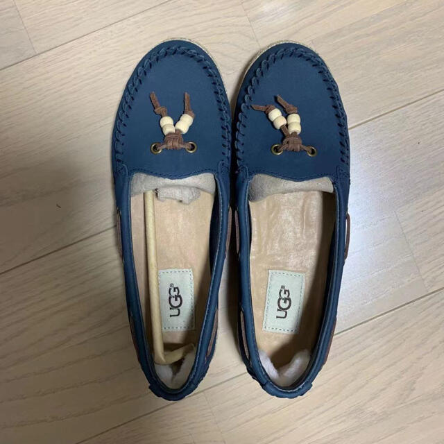 ugg スニーカー