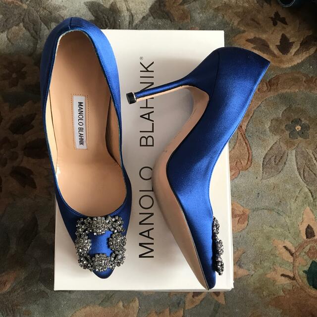 MANOLO BLAHNIK - マノロブラニク ハンギシ ロイヤルブルー 36.5 新品