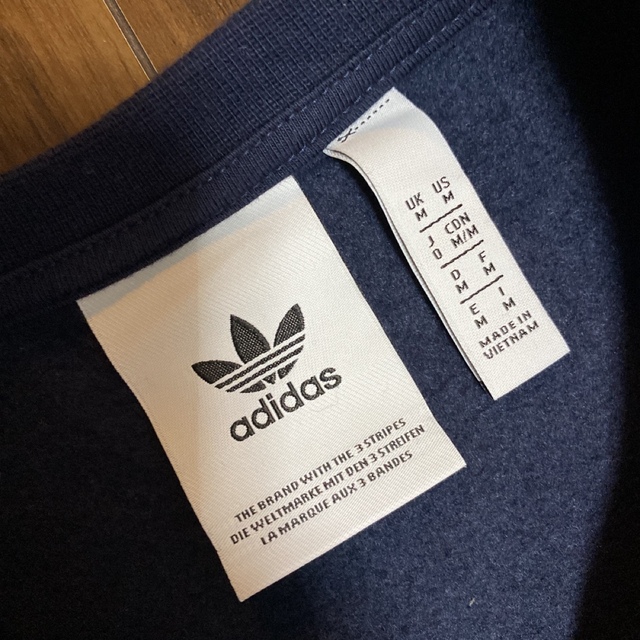 adidas(アディダス)のadidas トレーナー メンズのトップス(スウェット)の商品写真