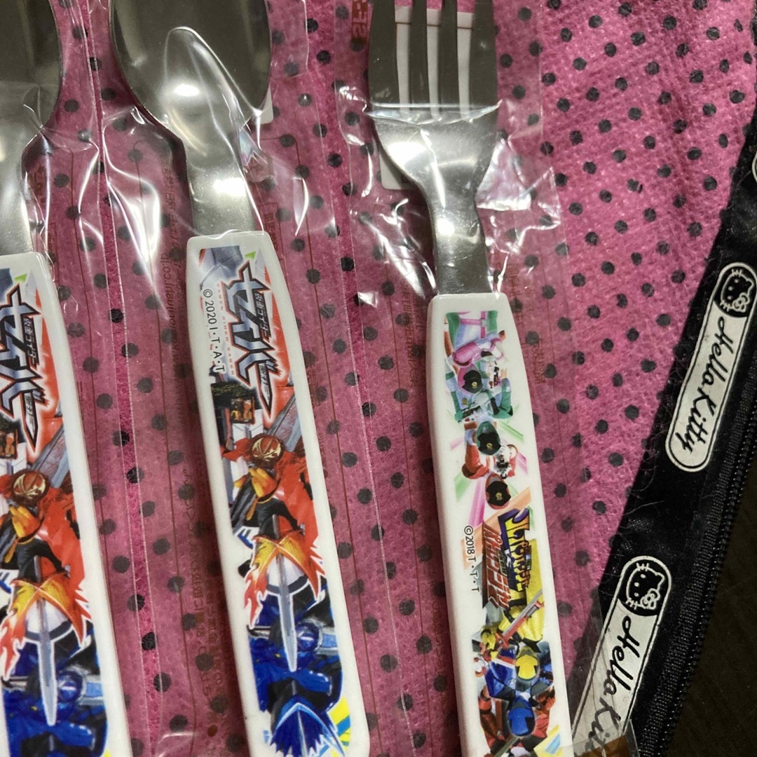 仮面ライダースプーンフォーク　3本 エンタメ/ホビーのエンタメ その他(その他)の商品写真