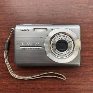 カシオ(CASIO)のCASIOデジタルカメラ　EXILIM-7.2MEGAPIXELS(コンパクトデジタルカメラ)