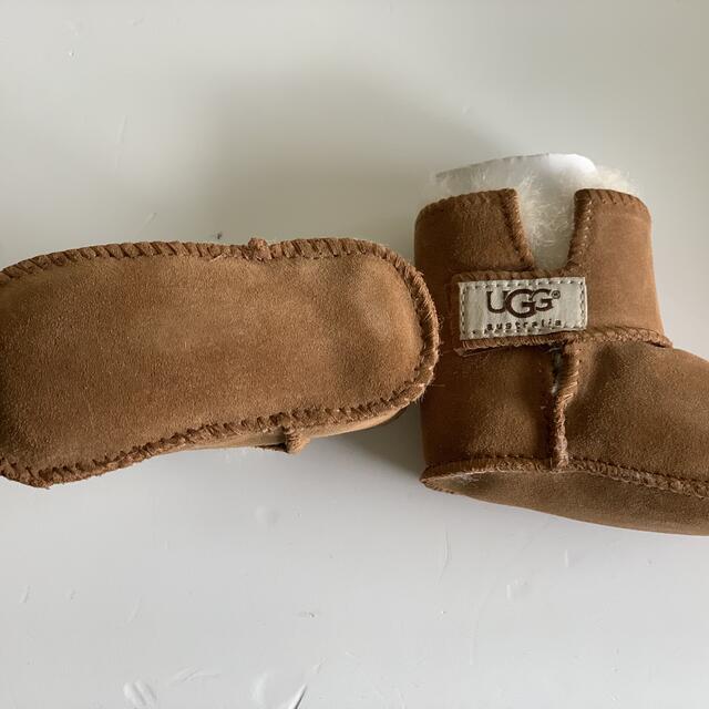 UGG(アグ)のUGG （アグ）babyムートンブーツ キッズ/ベビー/マタニティのベビー靴/シューズ(~14cm)(ブーツ)の商品写真