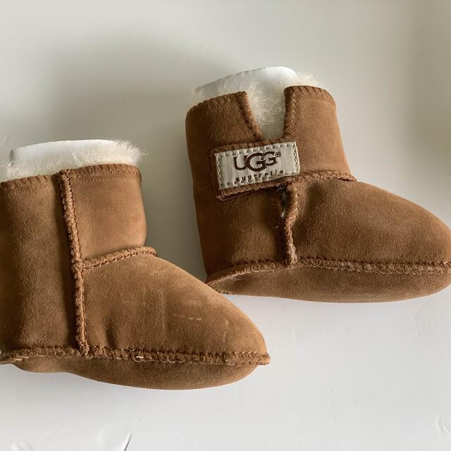 UGG(アグ)のUGG （アグ）babyムートンブーツ キッズ/ベビー/マタニティのベビー靴/シューズ(~14cm)(ブーツ)の商品写真