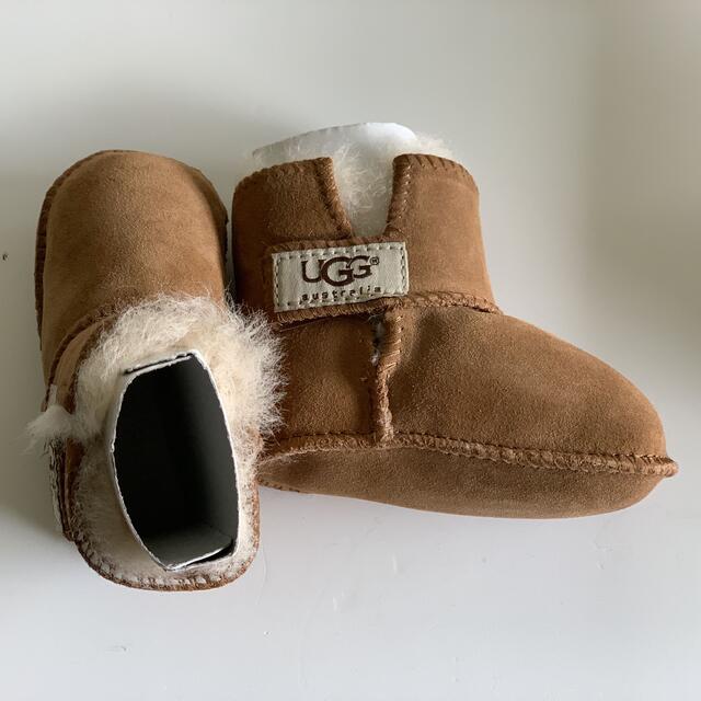 UGG(アグ)のUGG （アグ）babyムートンブーツ キッズ/ベビー/マタニティのベビー靴/シューズ(~14cm)(ブーツ)の商品写真