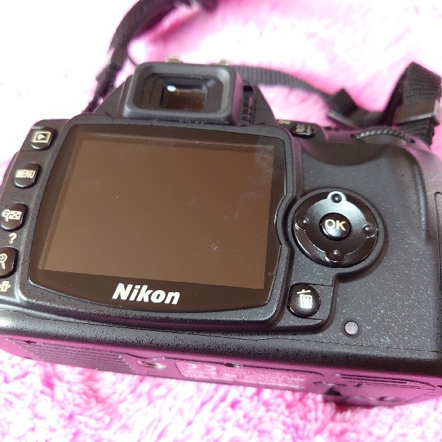 Nikon D40 ボディのみ 1