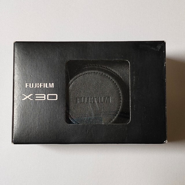 富士フイルム(フジフイルム)のX30用純正本革ケース LC-X30 スマホ/家電/カメラのカメラ(ケース/バッグ)の商品写真