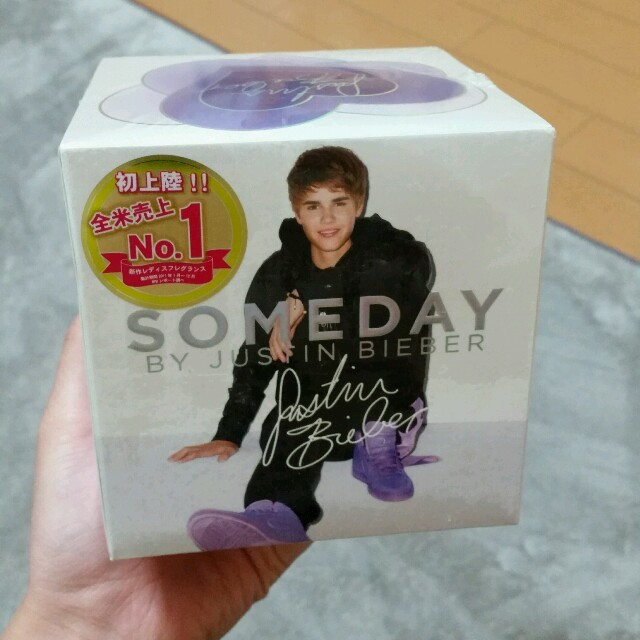 Justin Bieber♛︎❥  香水50ml コスメ/美容の香水(香水(女性用))の商品写真