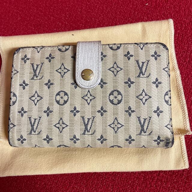 LOUIS VUITTON(ルイヴィトン)のレア財布！！Luis VUITTONの折りたたみ財布 レディースのファッション小物(財布)の商品写真