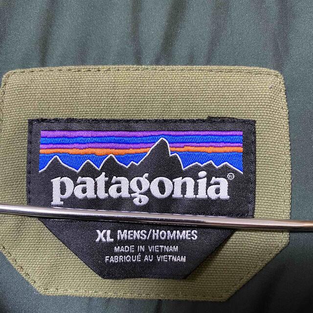 patagonia(パタゴニア)のPatagonia ダウン　ベスト　ビッグサイズ　アウトドア　キャンプ メンズのジャケット/アウター(ダウンベスト)の商品写真