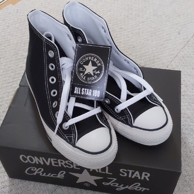 CONVERSE(コンバース)のとってぃ様専用！コンバース　オールスター　ハイカット　ブラック　23.5 レディースの靴/シューズ(スニーカー)の商品写真