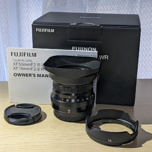 オーダ品富士フイルム 美品 富士フィルム XF16mmF2.8 R WR スクエアフード付の通販 by メルモリ's  shop｜フジフイルムならラクマレンズ(単焦点)