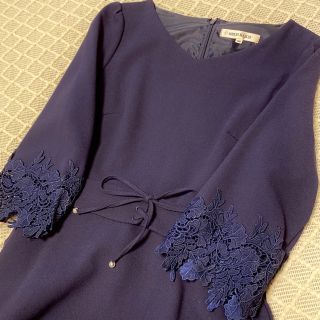 ミッシュマッシュ(MISCH MASCH)のMISCH MASCH(ミッシュマッシュ) ネイビー ワンピース 袖刺繍レース(ひざ丈ワンピース)