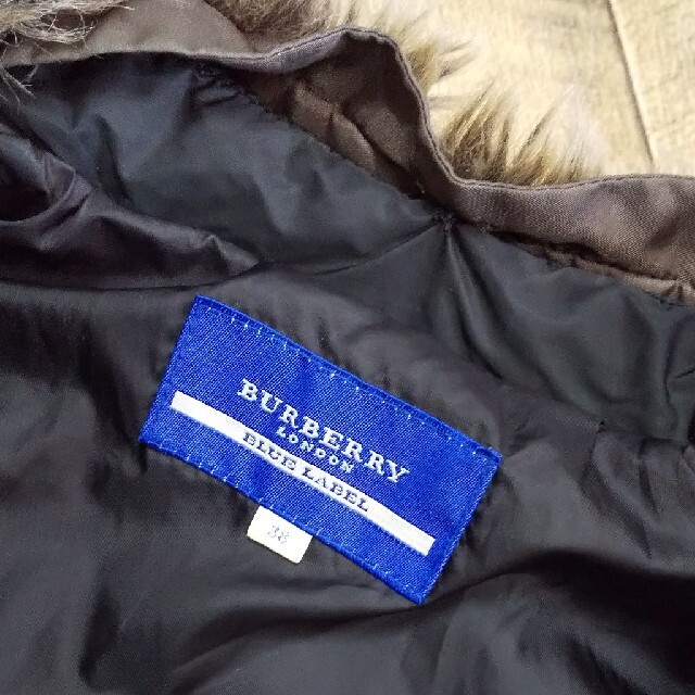 BURBERRY(バーバリー)の最安値美品【38】BURBERRYジャケット レディースのジャケット/アウター(ナイロンジャケット)の商品写真