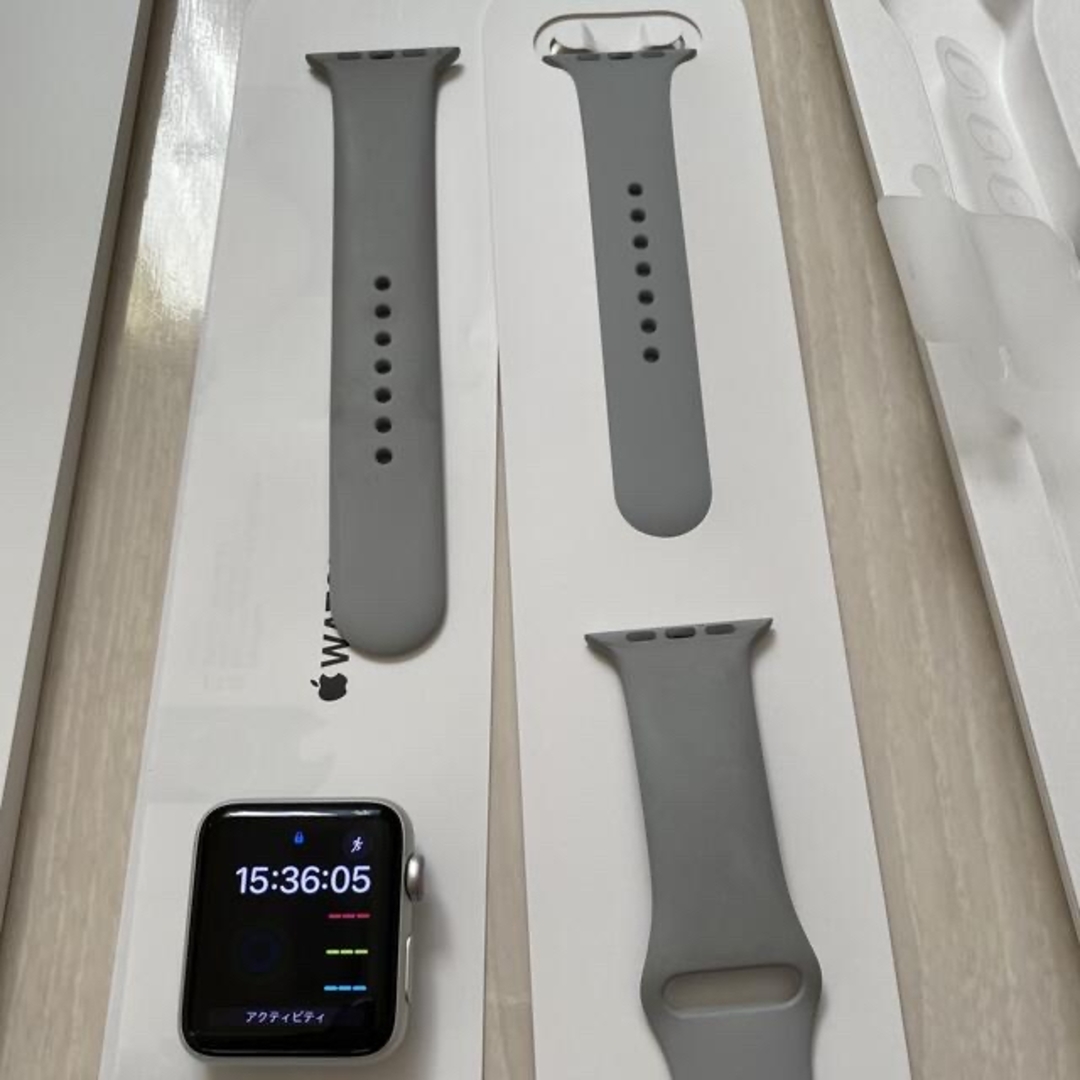 Apple Watch(アップルウォッチ)のAPPLE WATCH series3 42mm シルバー メンズの時計(腕時計(デジタル))の商品写真