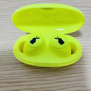 Bluetoothイヤホン zeeny谷山紀章限定モデルの通販 by しおん's shop