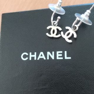 シャネル(CHANEL)のシャネル シルバーピアス(ピアス)