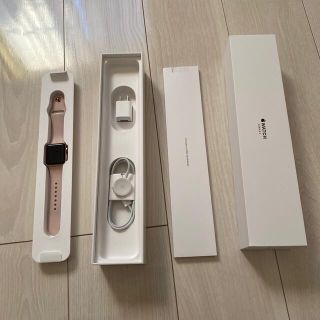 アップルウォッチ(Apple Watch)のAPPLE WATCH series3 38mm ピンクゴールド(腕時計(デジタル))