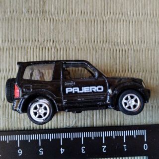 ミツビシ(三菱)のMITSUBISHI PAJERO 1/72 ミニカー(ミニカー)