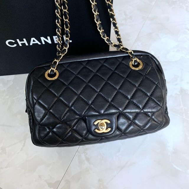 CHANEL(シャネル)の《クーポン限定値下げ》正規品◆極美品 CHANEL マトラッセ ダブルチェーン レディースのバッグ(ショルダーバッグ)の商品写真