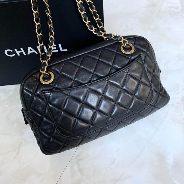 CHANEL(シャネル)の《クーポン限定値下げ》正規品◆極美品 CHANEL マトラッセ ダブルチェーン レディースのバッグ(ショルダーバッグ)の商品写真