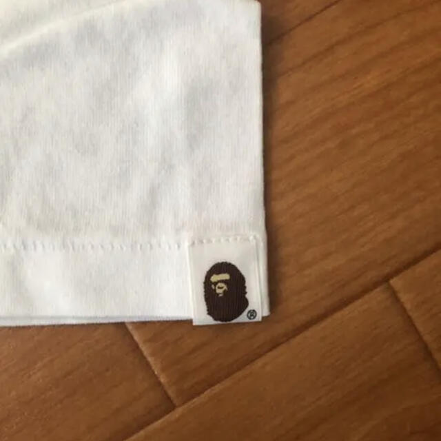 A BATHING APE(アベイシングエイプ)の新品　A BATHING APE®（アベイシングエイプ）　半袖Tシャツ　白　L メンズのトップス(Tシャツ/カットソー(半袖/袖なし))の商品写真