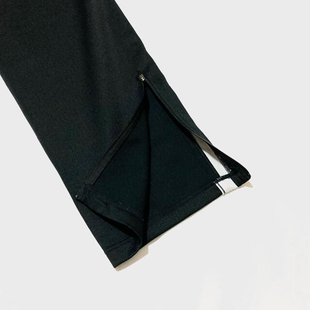 NIKE 黒 M 上下セットの通販 by mgMum✨夏物セール✨｜ラクマ ナイキ ジャージ セットアップ 刺繍ロゴ 低価超激安