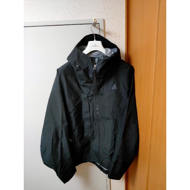 NIKE(ナイキ)のNike Acg Misery Ridge ゴアテックスジャケット コート  メンズのジャケット/アウター(マウンテンパーカー)の商品写真