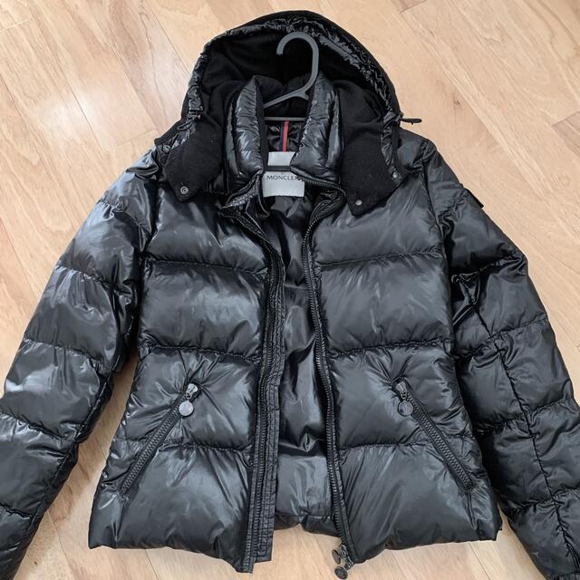 モンクレール　MONCLER  バディア BADIA  ダウンジャケット　黒